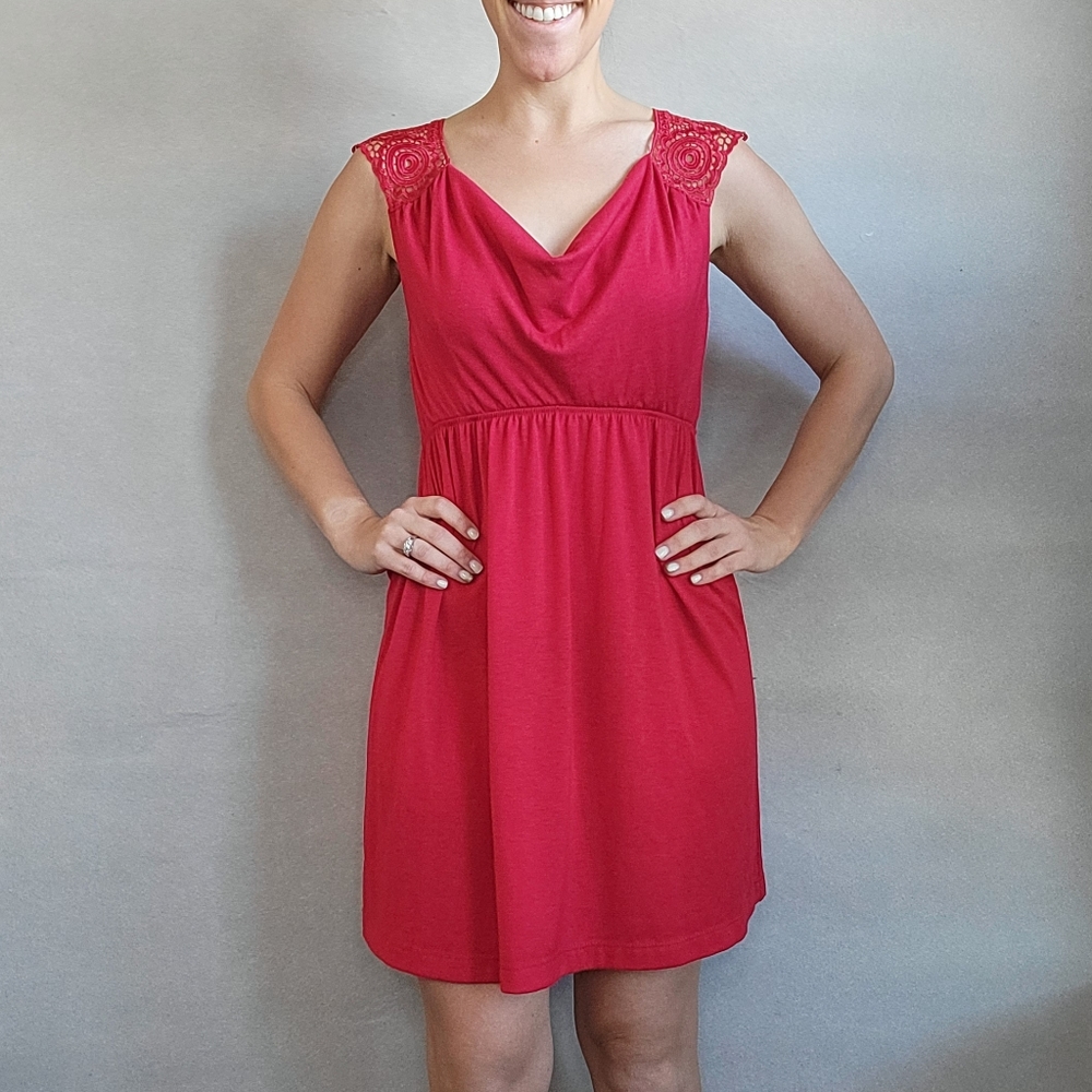BOGO 🌷 Bailey blue - Little Red Dress with Lace back | Size Small